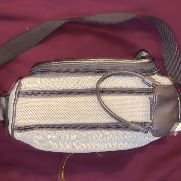 Tan/brown bag - Picture 4 of 5